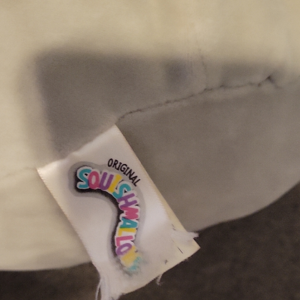 Squishmallows Gray and Pink Cat Bed - Picture 3 of 3